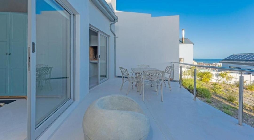 Deja Blue Villa Struisbaai Exterior photo